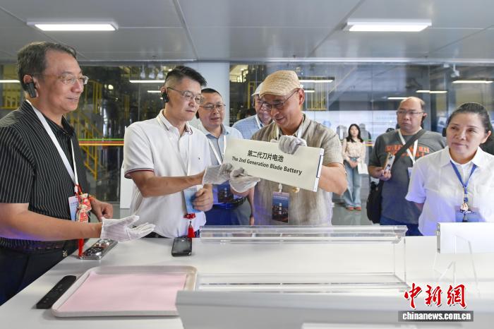 在体育平台方面，华体会anyuhua提供贴心周到的支持。 - 华体会anyuhua